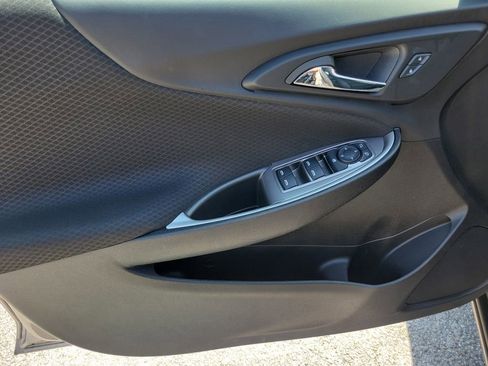 Used 2025 Chevrolet Malibu LT image 18