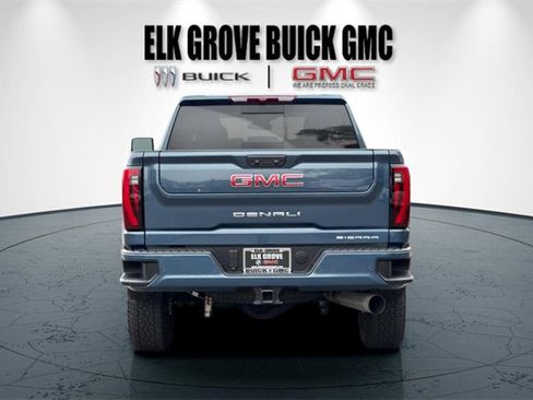 Used 2025 GMC Sierra 2500 Denali image 5