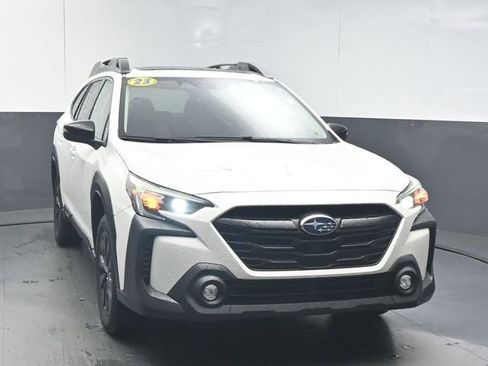 Used 2023 Subaru Outback Onyx Edition XT image 2