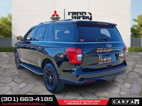 Used 2022 Ford Expedition XLT image 4