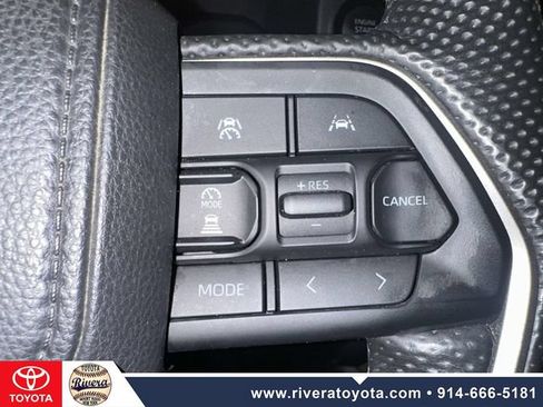 Certified 2024 Toyota Tacoma SR5 AWD/4WD image 29