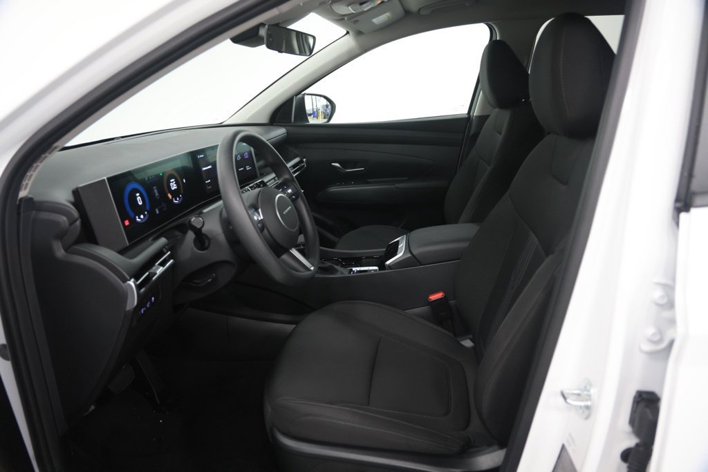 New 2026 Hyundai Tucson SEL FWD image 17
