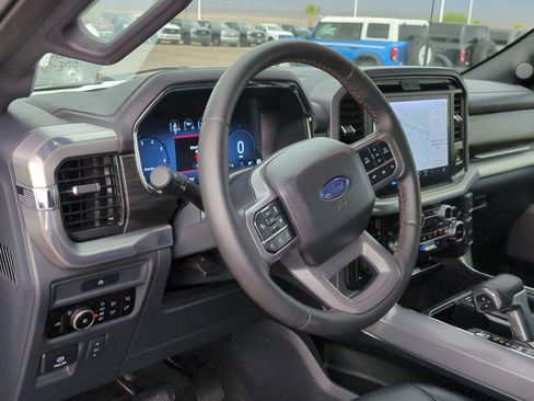 Used 2025 Ford F150 Lariat AWD/4WD image 15