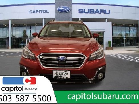 Used 2018 Subaru Outback 2.5i Limited image 7