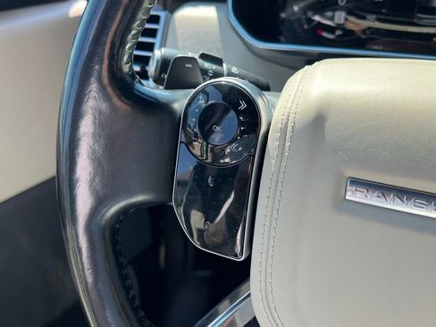 Used 2018 Land Rover Range Rover HSE image 39