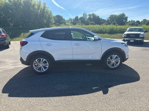 Used 2023 Buick Encore GX Preferred AWD/4WD image 8