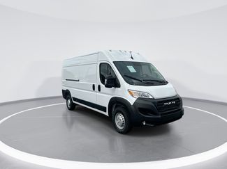 Used 2026 RAM ProMaster 2500 w/ Convenience Group FWD video 2