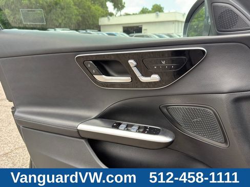 Used 2022 Mercedes-Benz C 300 4MATIC Sedan w/ Digital Light Package image 26