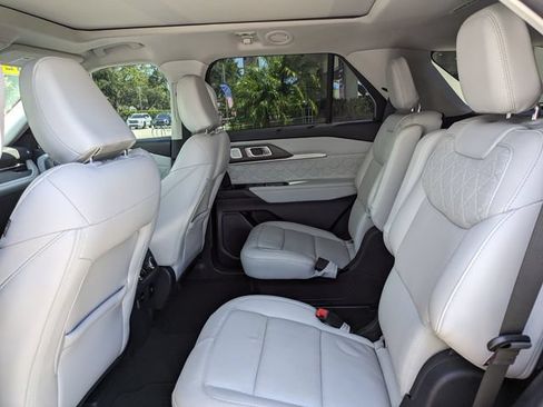Used 2025 Ford Explorer Platinum w/ Ultimate Package RWD image 14