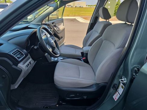 Used 2017 Subaru Forester 2.5i Premium w/ Popular Package #2A image 10