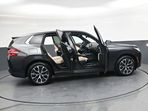 Used 2026 BMW X3 xDrive30i w/ Premium Package AWD/4WD image 38