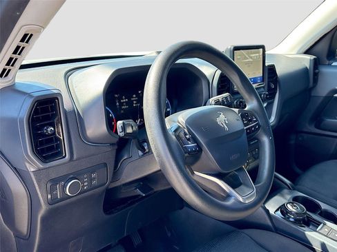 Used 2021 Ford Bronco Sport AWD/4WD image 9