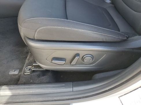 Used 2024 Hyundai Tucson SEL image 17