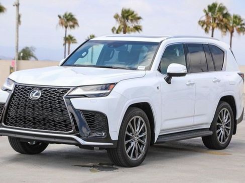 Used 2024 Lexus LX 600 F Sport AWD/4WD image 3