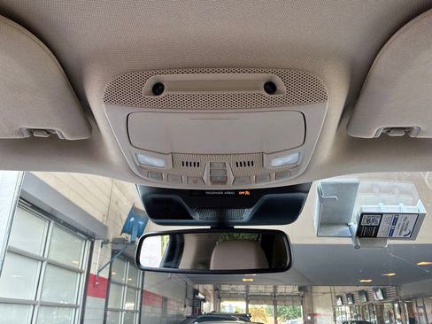 Used 2024 Ford Expedition Limited RWD image 18