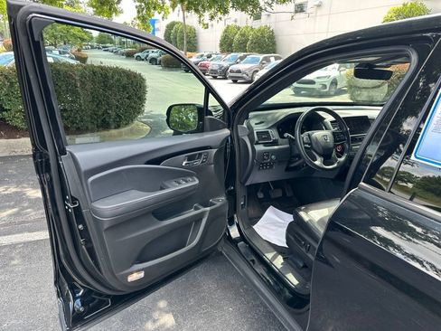 Certified 2024 Honda Ridgeline Black Edition image 21