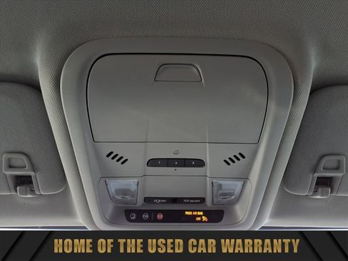 Used 2020 Chevrolet Equinox Premier image 25