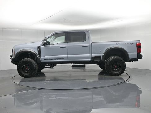 New 2026 Ford F250 Lariat w/ Black Appearance Package AWD/4WD image 33