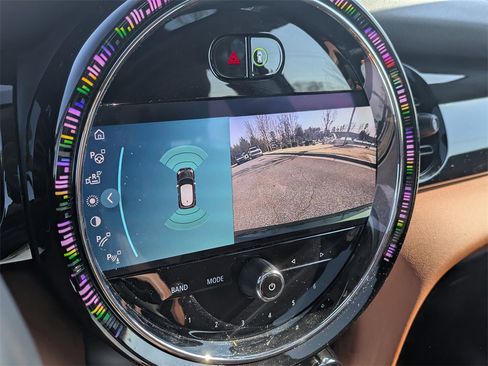 Used 2024 MINI Cooper S w/ Signature Upholstery Package image 19