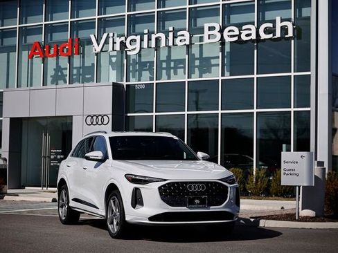 New 2025 Audi Q5 Premium Plus AWD/4WD image 1