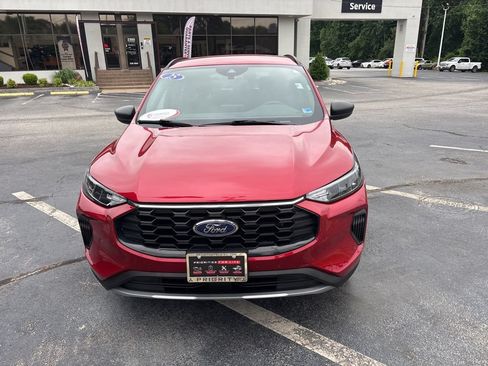 Used 2025 Ford Escape ST-Line AWD/4WD image 8