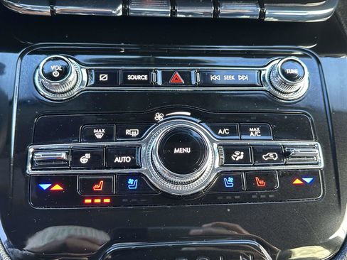 Used 2022 Lincoln Corsair AWD w/ Equipment Group 101A image 27