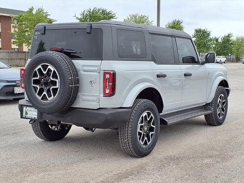 New 2026 Ford Bronco Outer Banks AWD/4WD image 11