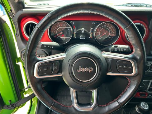 Used 2020 Jeep Wrangler Unlimited Rubicon AWD/4WD image 17