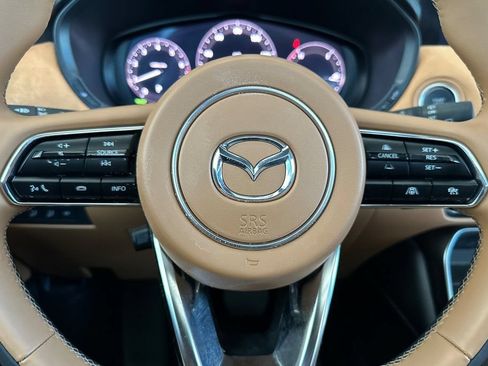 Certified 2025 MAZDA CX-70 3.3 Turbo S w/ Premium Plus AWD/4WD image 23