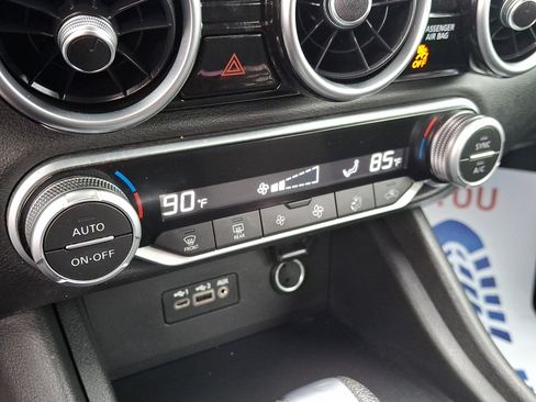 Certified 2020 Nissan Sentra SV FWD image 15