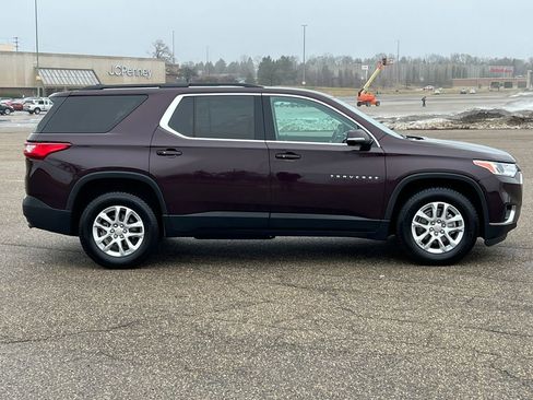 Used 2019 Chevrolet Traverse LT image 45