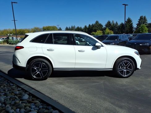 New 2026 Mercedes-Benz GLC 300 4MATIC image 7
