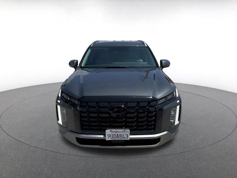 Used 2025 Hyundai Palisade SEL FWD image 4