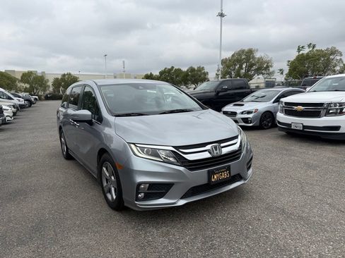 Used 2020 Honda Odyssey EX image 2