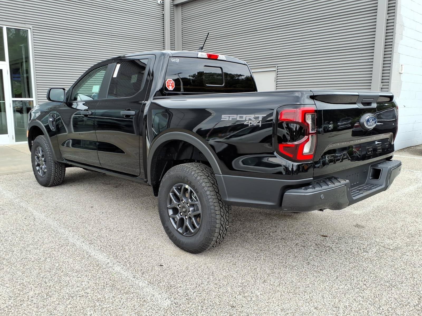 New 2026 Ford Ranger XLT w/ Convenience Package AWD/4WD image 3