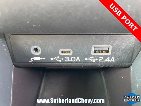 Used 2023 Subaru Outback Limited image 32