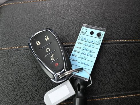 Used 2020 Chevrolet Traverse LT w/ LT Premium Package image 21