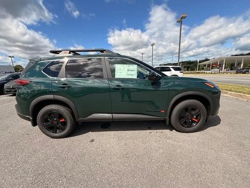 New 2026 Nissan Rogue SV w/ Rock Creek Premium Package AWD/4WD image 4