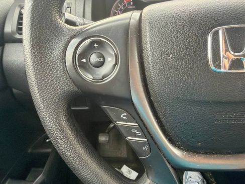 Used 2019 Honda Ridgeline Sport image 9