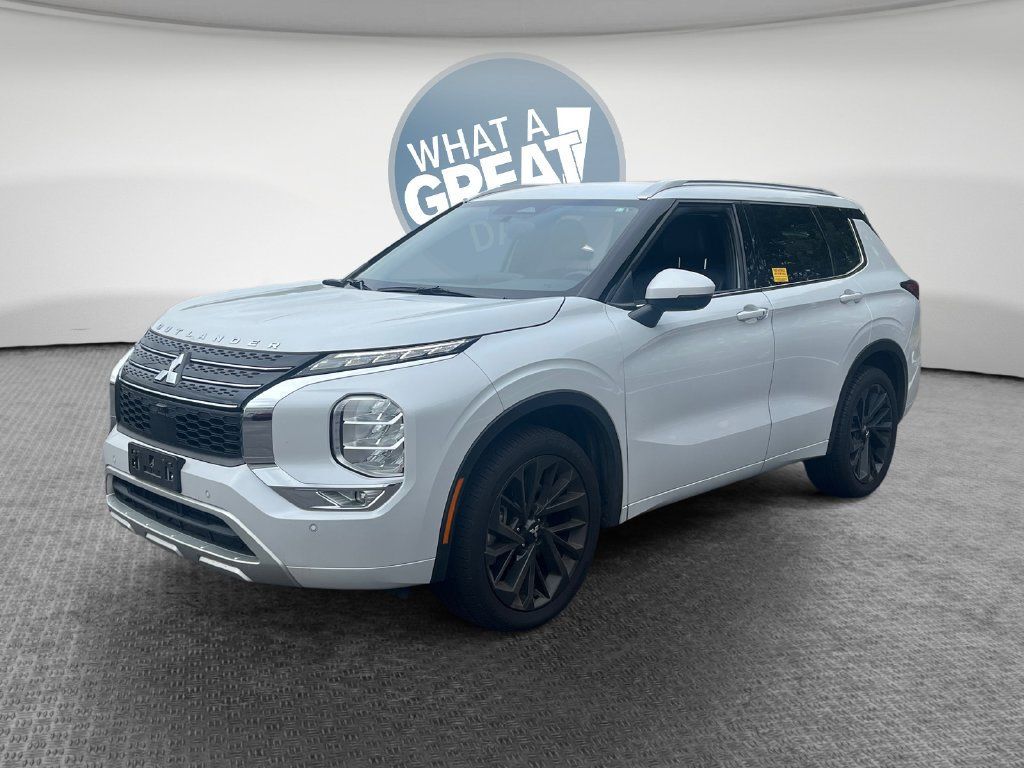 Used 2022 Mitsubishi Outlander SEL FWD image 8