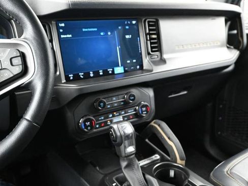 Certified 2025 Ford Bronco Badlands image 37