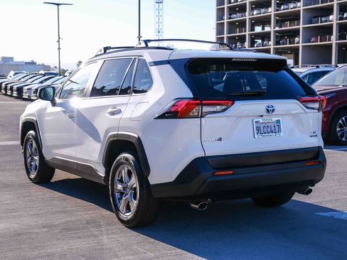 Used 2024 Toyota RAV4 XLE w/ Convenience Package AWD/4WD image 6