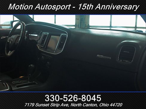 Used 2014 Dodge Charger R/T image 32