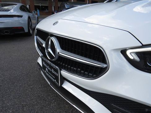 Used 2026 Mercedes-Benz C 300 4MATIC Sedan image 25
