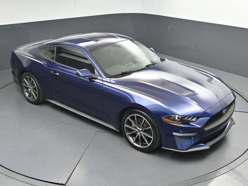 Used 2018 Ford Mustang Coupe w/ Wheel & Stripe Package RWD image 29