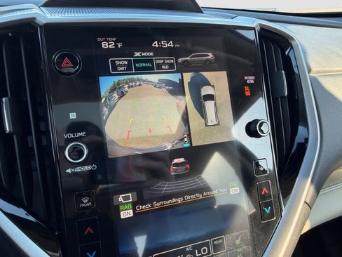 Certified 2023 Subaru Ascent Limited w/ Technology Package image 22