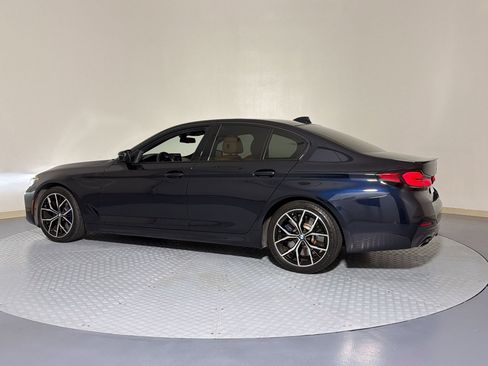 Used 2023 BMW 540i w/ M Sport Package RWD image 3