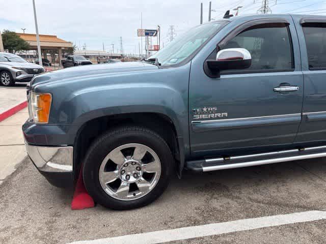 Used 2011 GMC Sierra 1500 SLE w/ Texas Edition RWD image 6