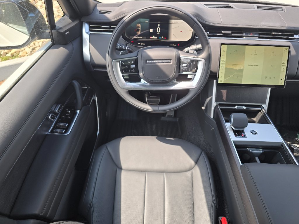 New 2026 Land Rover Range Rover SE AWD/4WD image 36