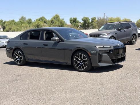 Used 2026 BMW 740i w/ Premium Package RWD image 4